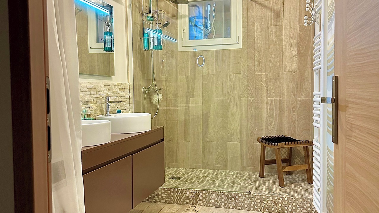 Photo of Bathroom in Sud