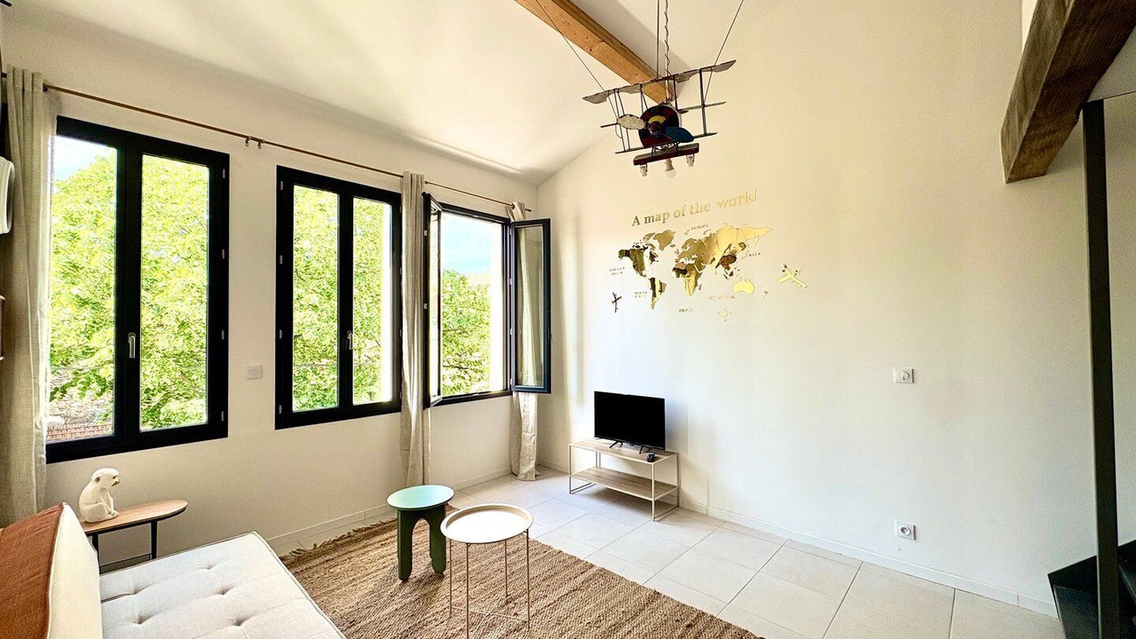 Photo of Livingroom in Cadereau