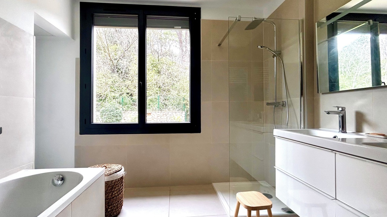 Photo of Bathroom in Villeneuve-les-Avignon