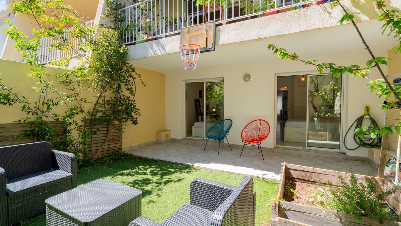 Photo of Patio Balcony in Montredon