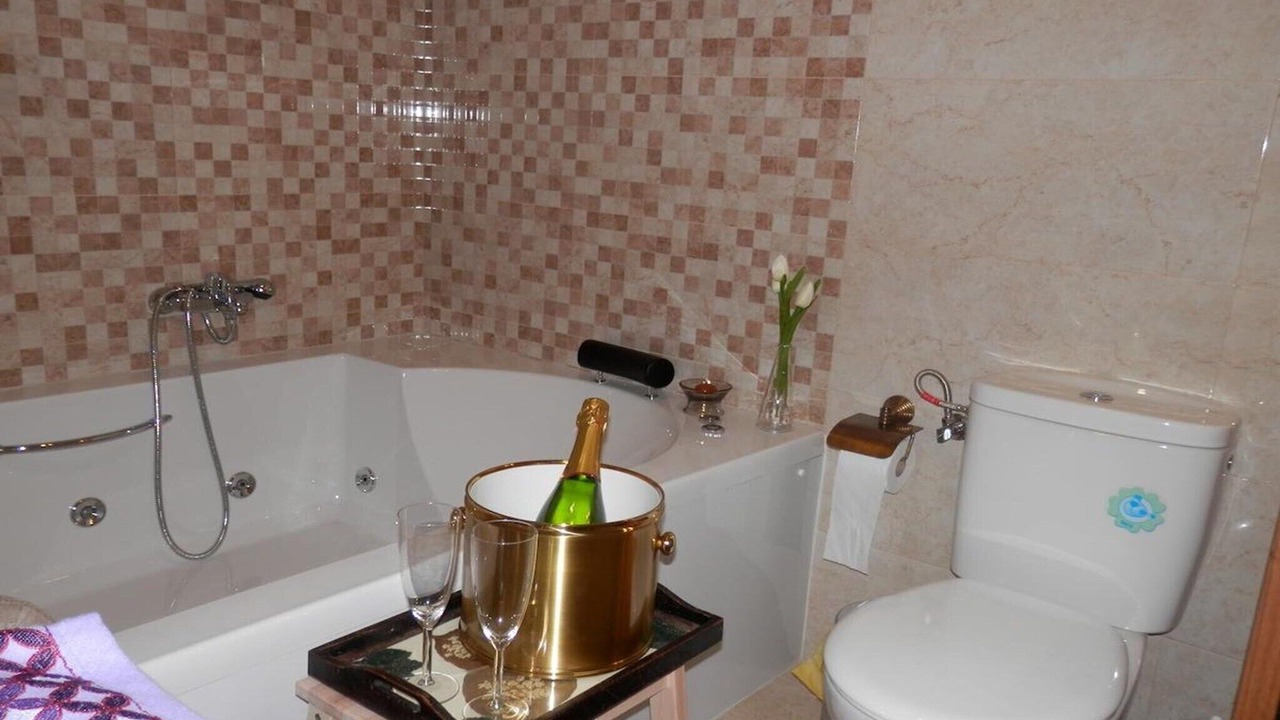Photo of Bathroom in Bernuy-Salinero