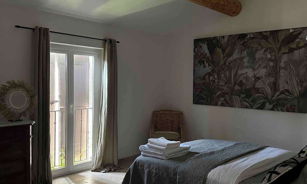 Photo of Bedroom in Paradou