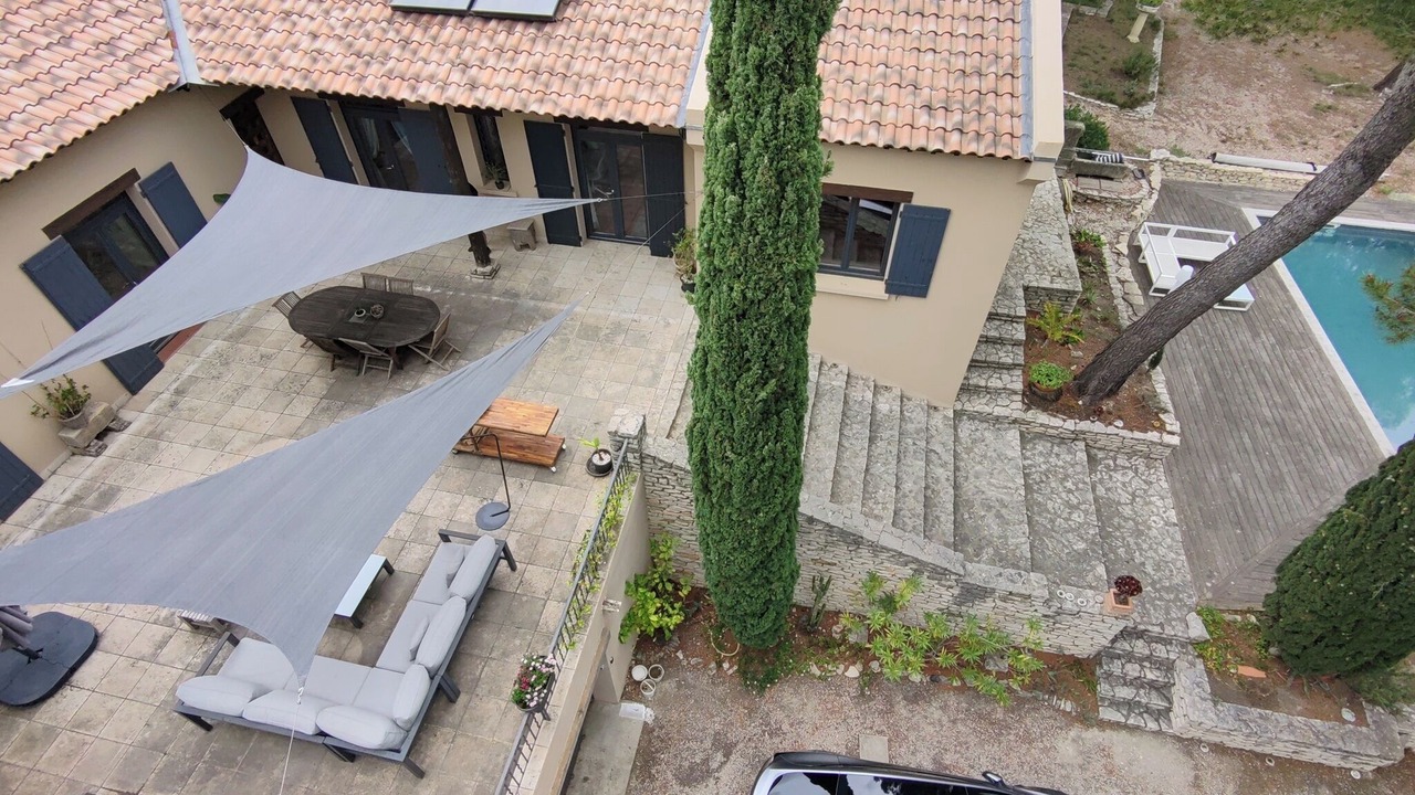Photo of Outdoor in Eyguieres