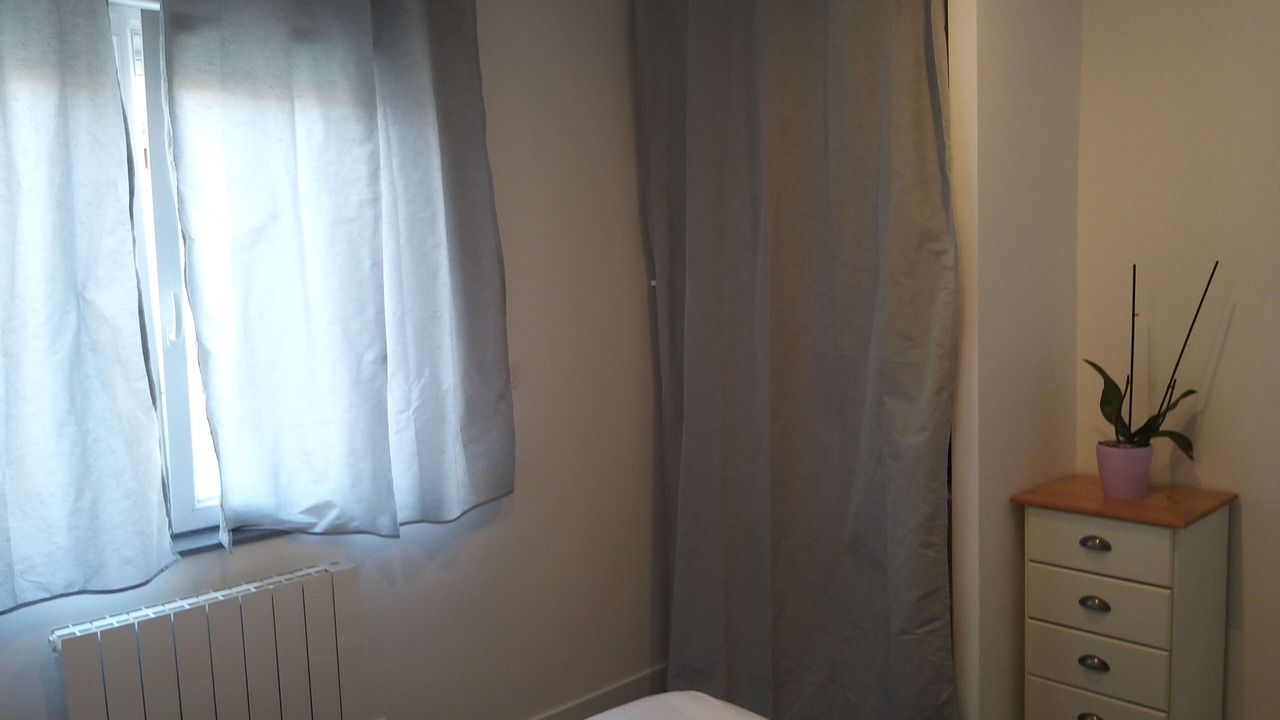 Photo of Bedroom in Oyonnax