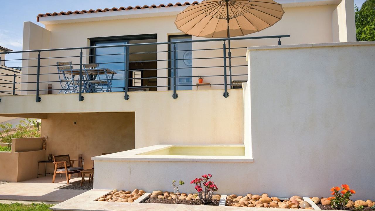 Photo of Patio Balcony in Montfrin