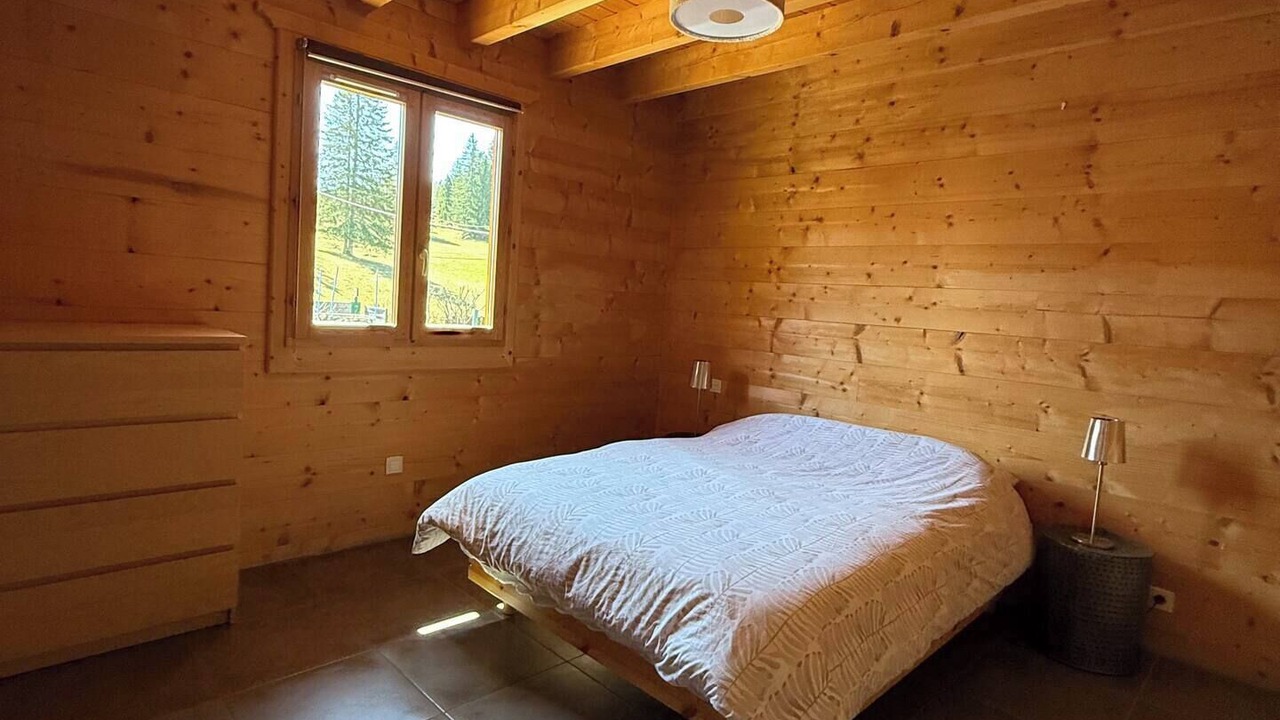 Photo of Bedroom in Premanon