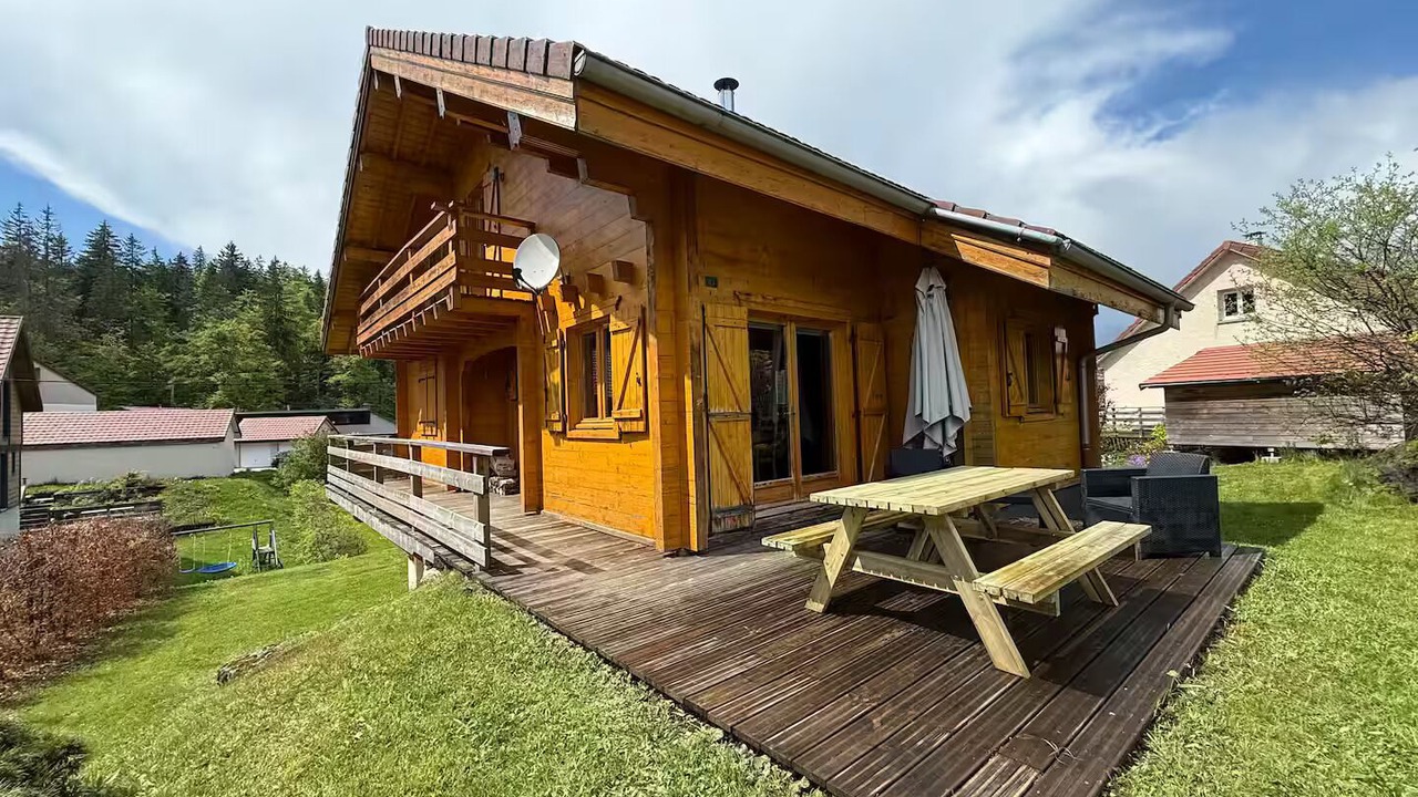 Photo of Outdoor in Premanon