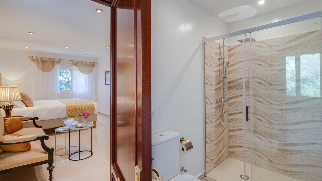 Photo of Bathroom in Crestatx
