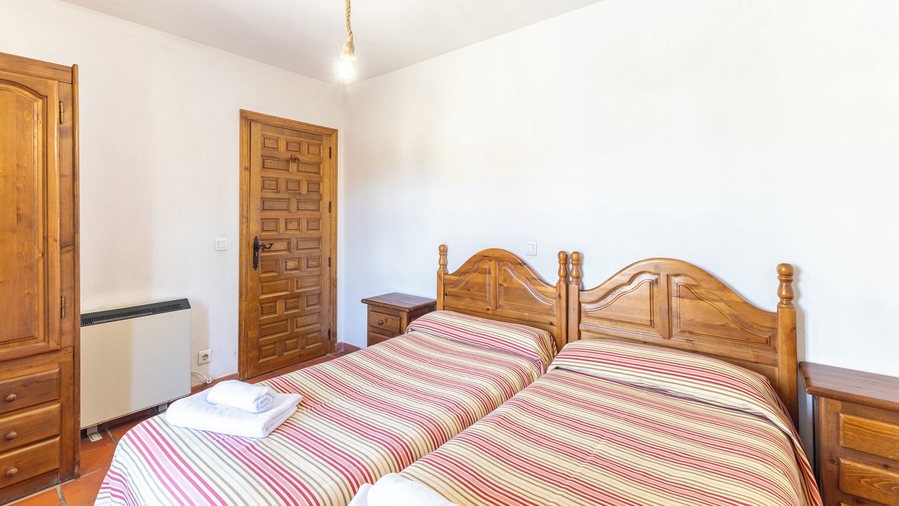 Photo of Bedroom in Navaluenga