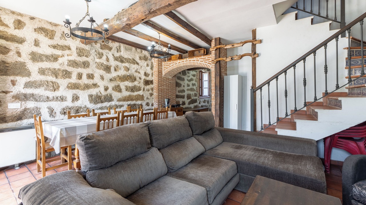 Photo of Livingroom in Navaluenga