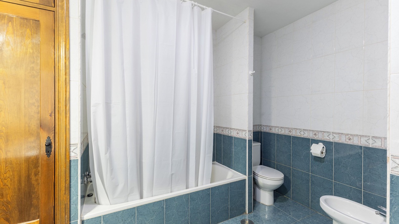 Photo of Bathroom in Navaluenga
