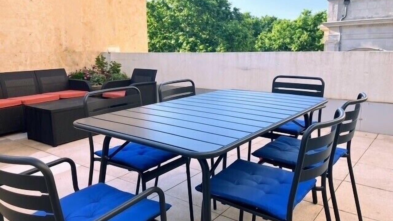 Photo of Outdoor in Avignon City Centre