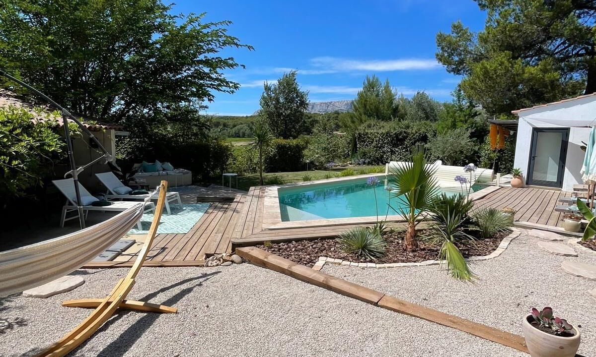 Photo of Outdoor in Rousset