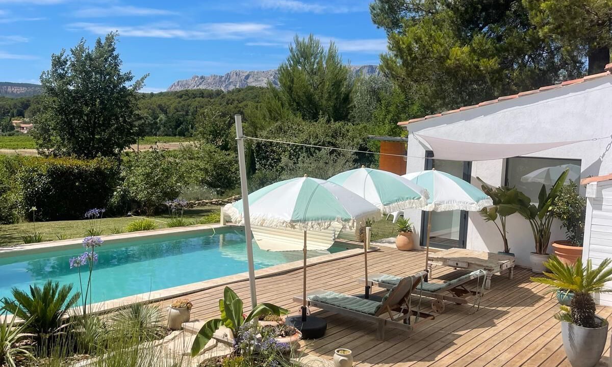 Photo of Outdoor in Rousset