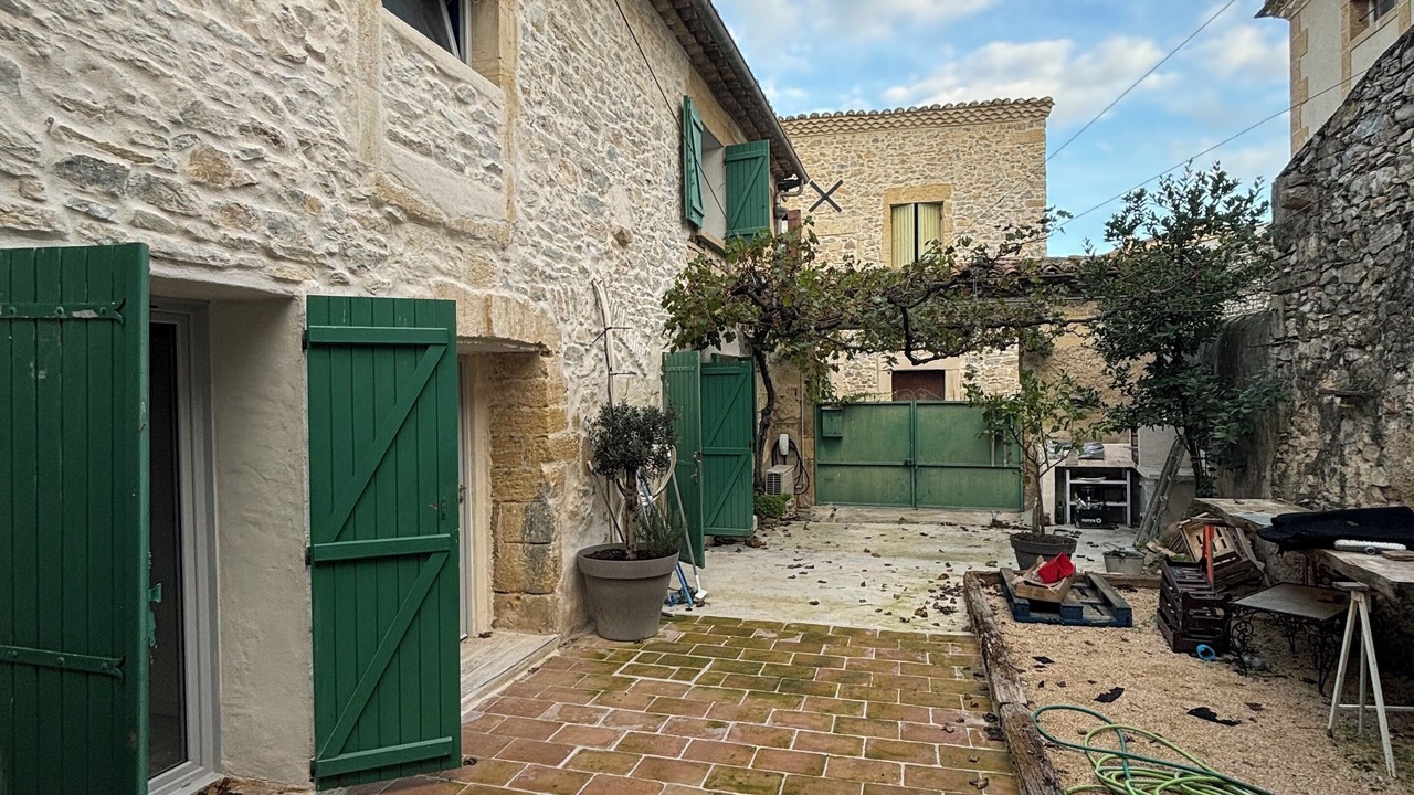 Photo of Patio Balcony in Saint-Gervasy