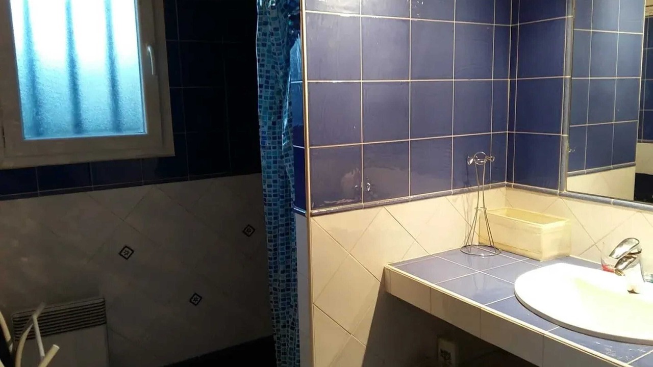 Photo of Bathroom in Collias