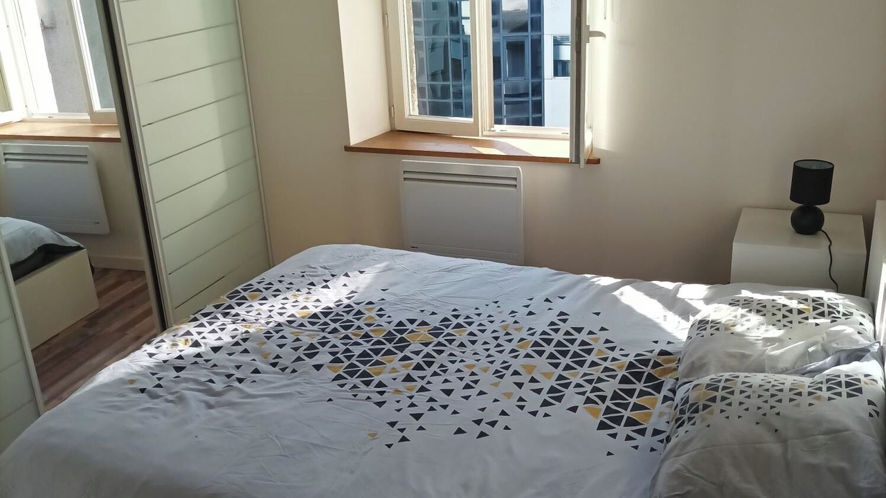 Photo of Bedroom in Oyonnax