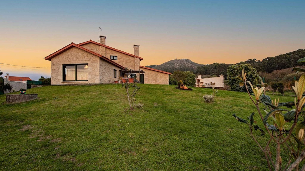 Photo of Outdoor in Serans