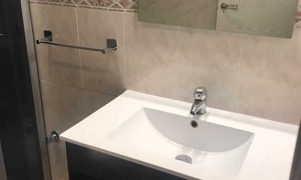 Photo of Bathroom in Sevilla Este
