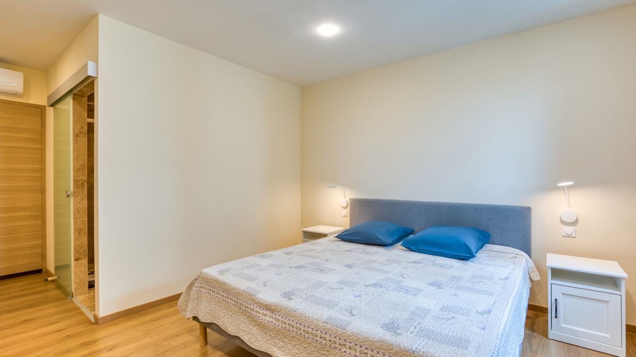 Photo of Bedroom in Arles