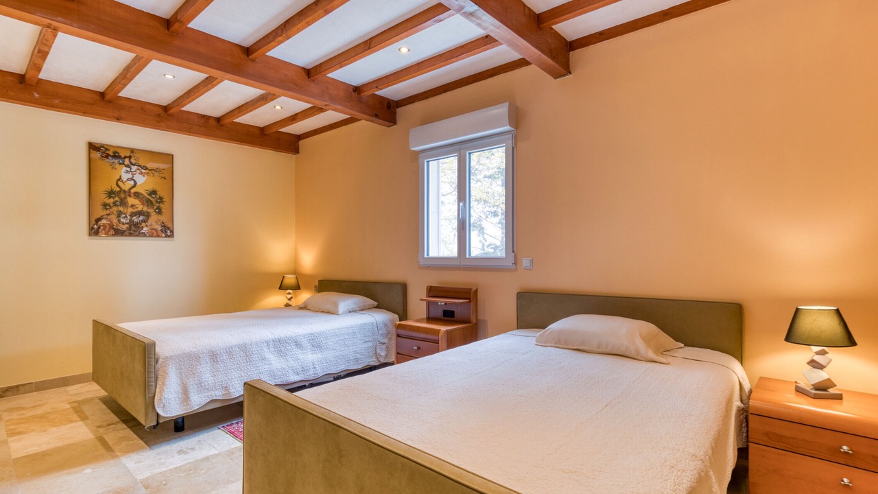 Photo of Bedroom in Arles