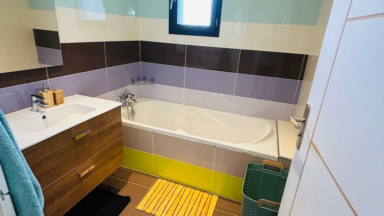 Photo of Bathroom in Lodeve