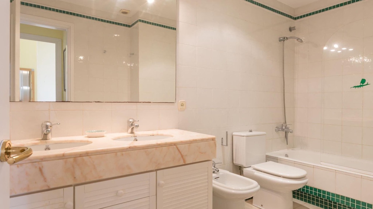 Photo of Bathroom in Llafranc