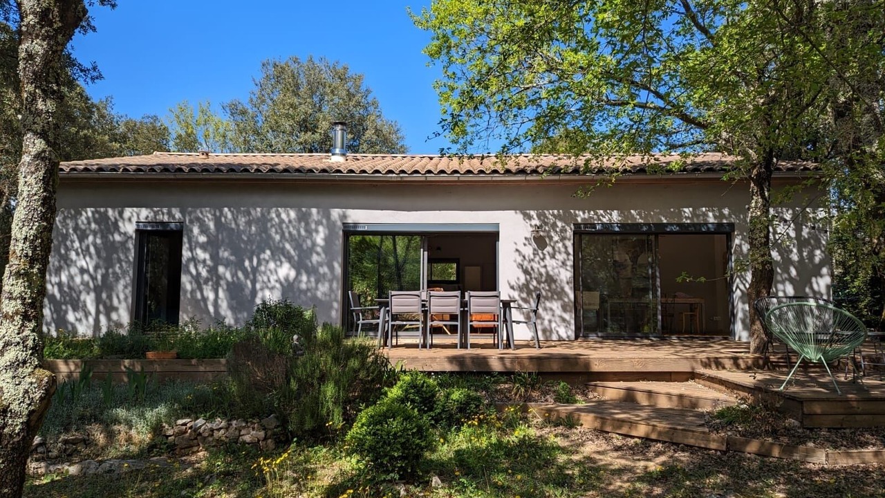 Photo of Patio Balcony in Labastide-de-Virac