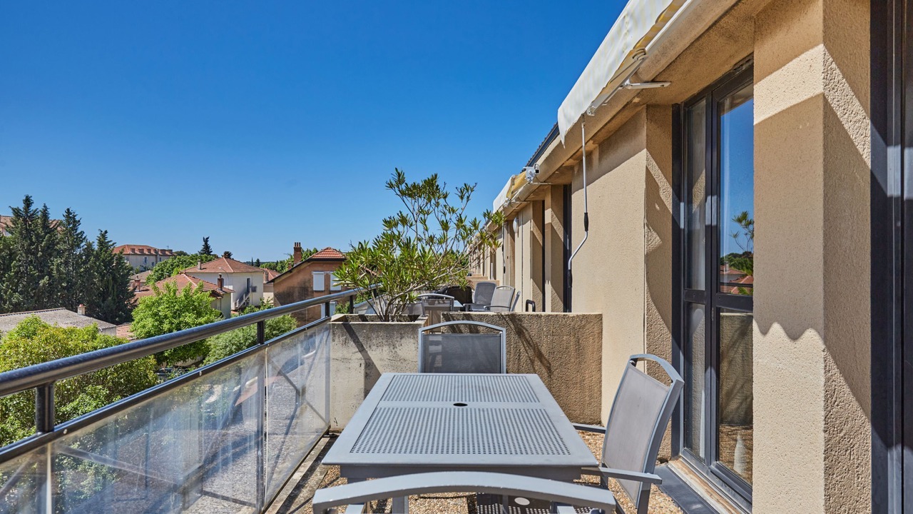 Photo of Outdoor in Couronne Urbaine