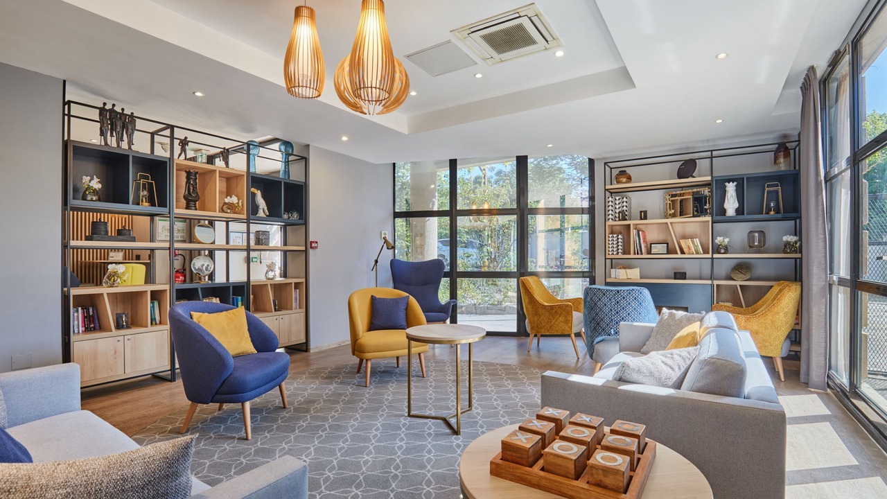 Photo of Livingroom in Couronne Urbaine