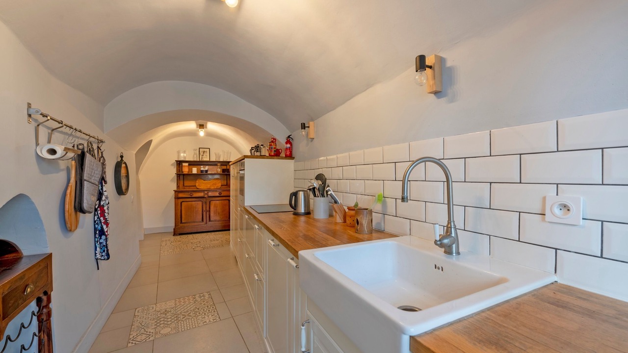 Photo of Kitchen in Garrigues-Sainte-Eulalie
