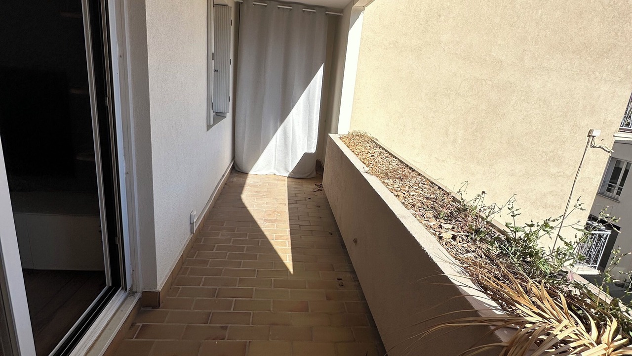 Photo of Patio Balcony in Route d'Arles