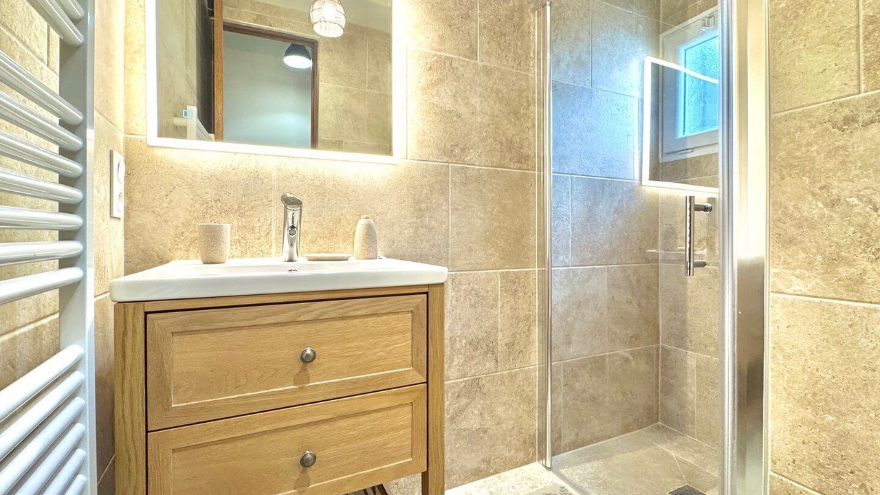 Photo of Bathroom in Sernhac