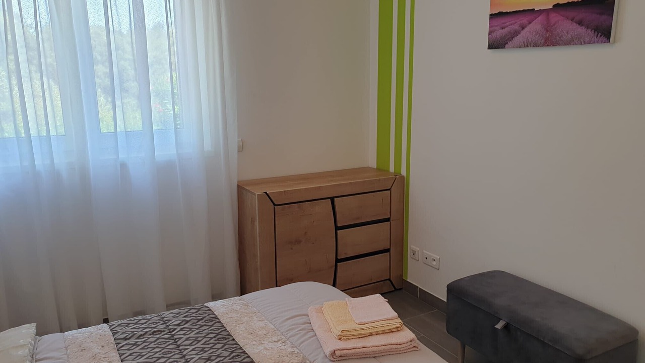 Photo of Bedroom in Plan-d'Orgon