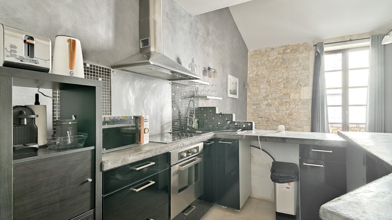 Photo of Kitchen in Quartier Administrations