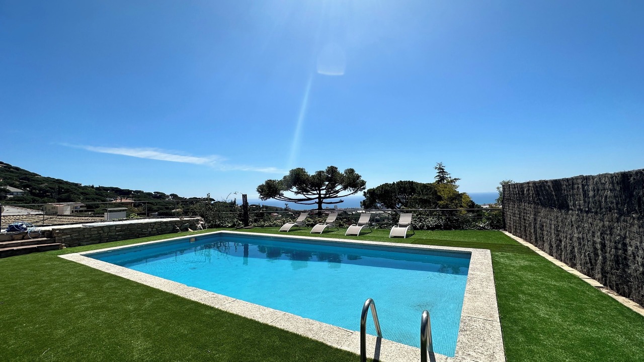 Photo of Outdoor in Cabrils