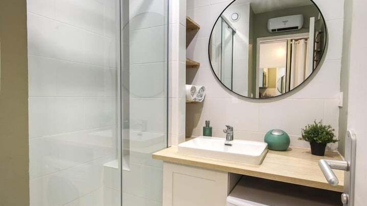 Photo of Bathroom in Costieres