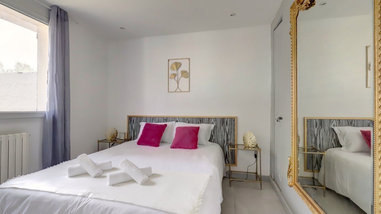 Photo of Bedroom in Rangueil-Sauzelong-Pech David-Pouvourville