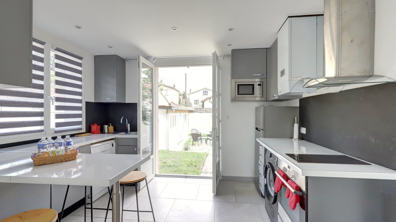 Photo of Kitchen in Rangueil-Sauzelong-Pech David-Pouvourville