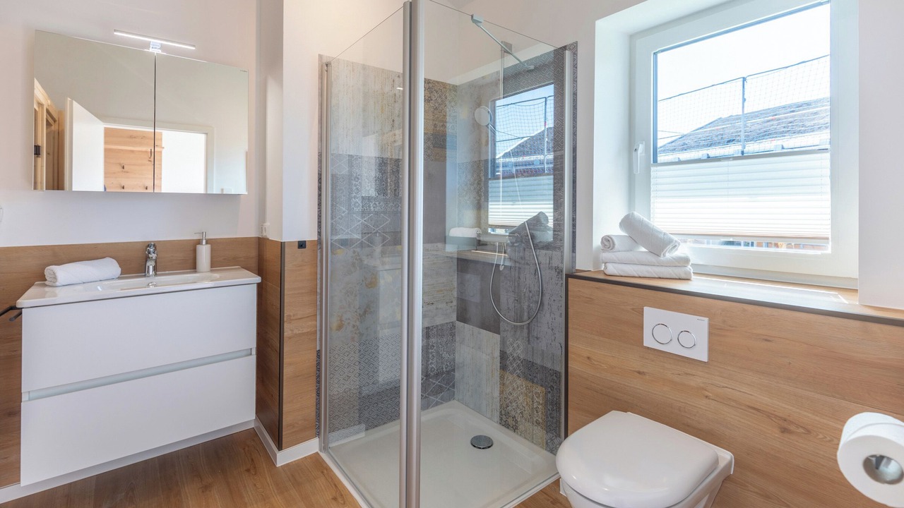 Photo of Bathroom in Kating