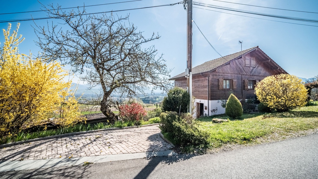 Photo of Outdoor in Reignier-Esery