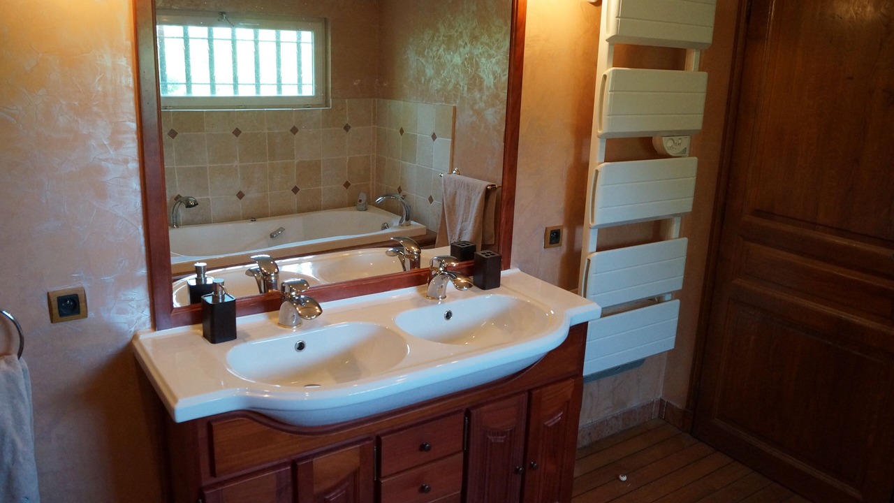 Photo of Bathroom in Avignon