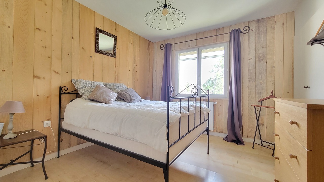 Photo of Bedroom in Apt