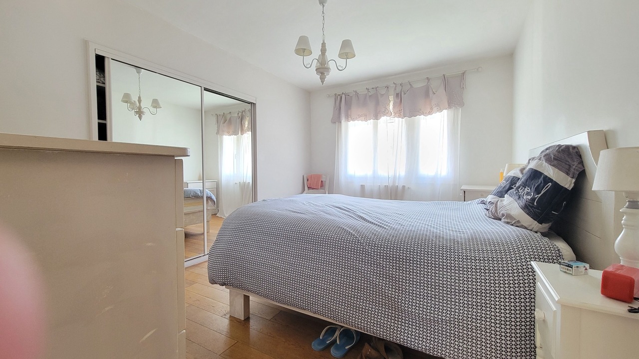 Photo of Bedroom in Apt