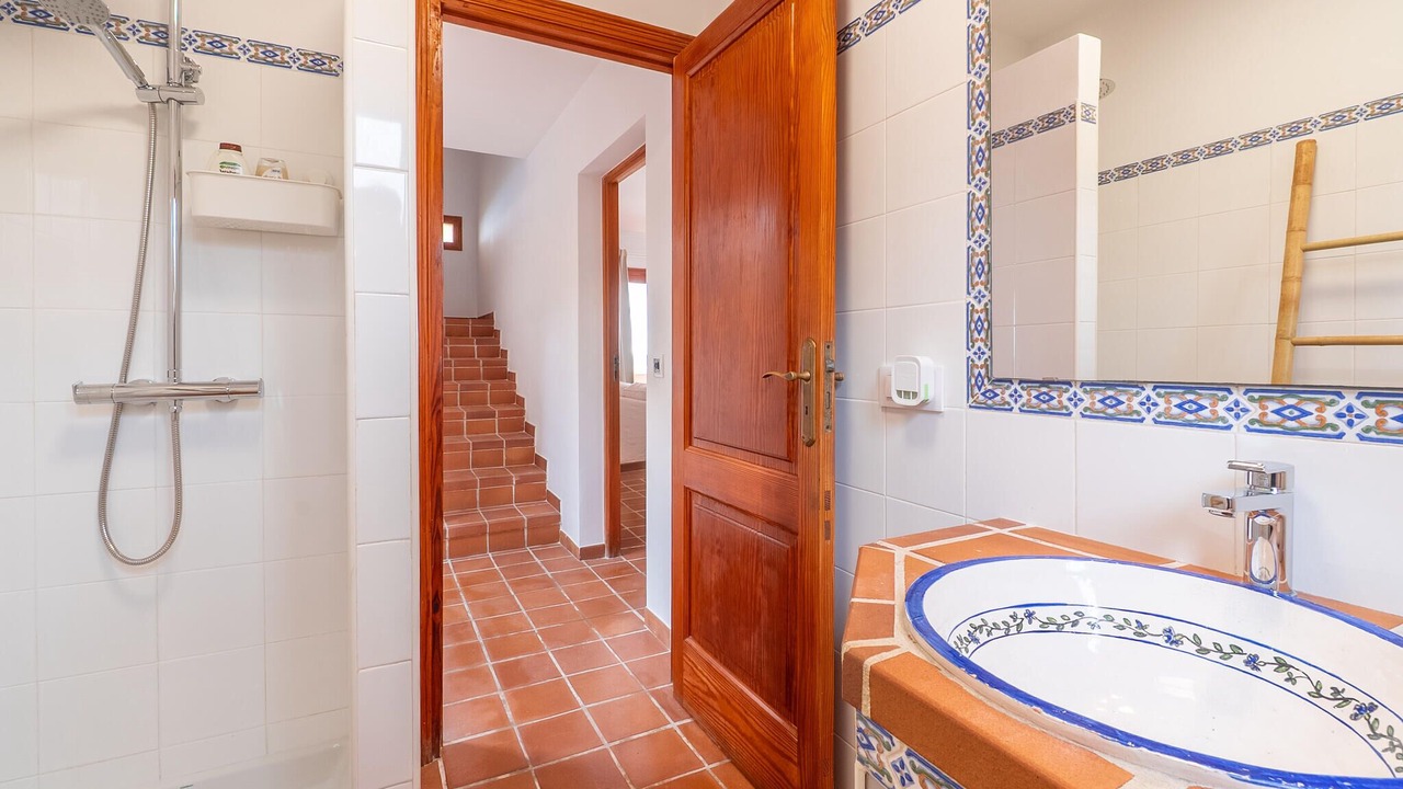 Photo of Bathroom in Alcanada