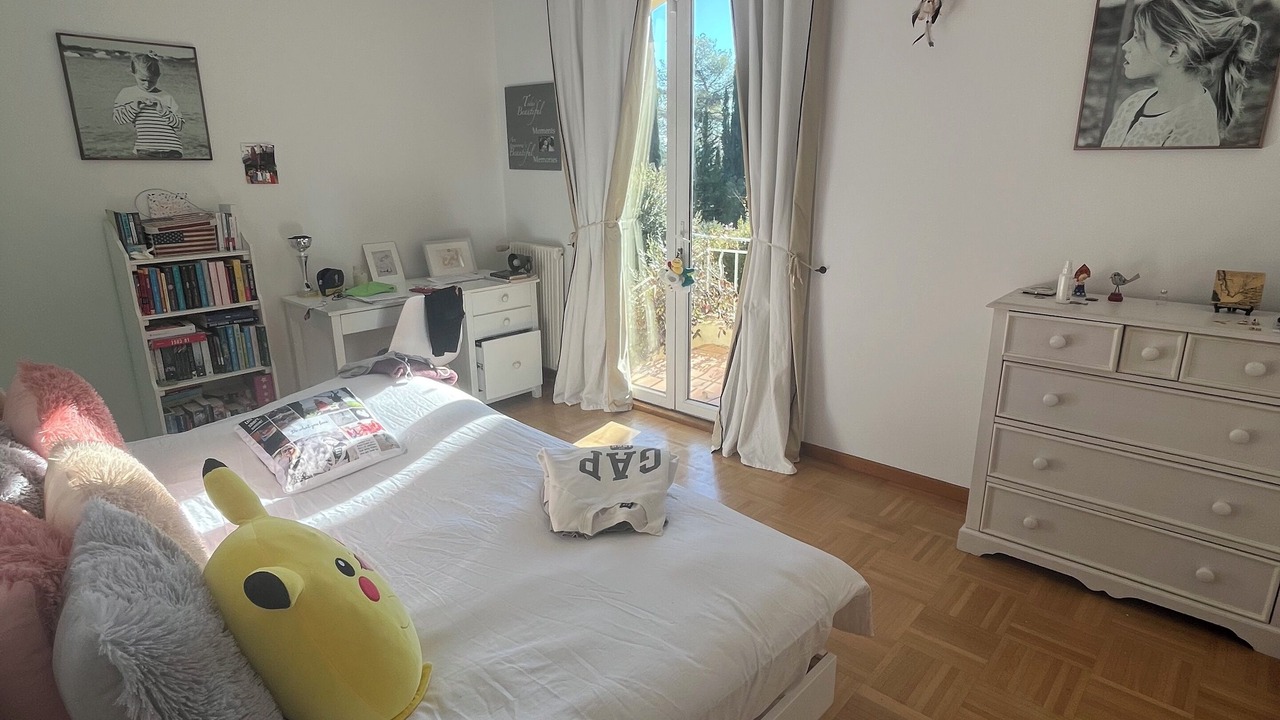 Photo of Bedroom in Beaurecueil