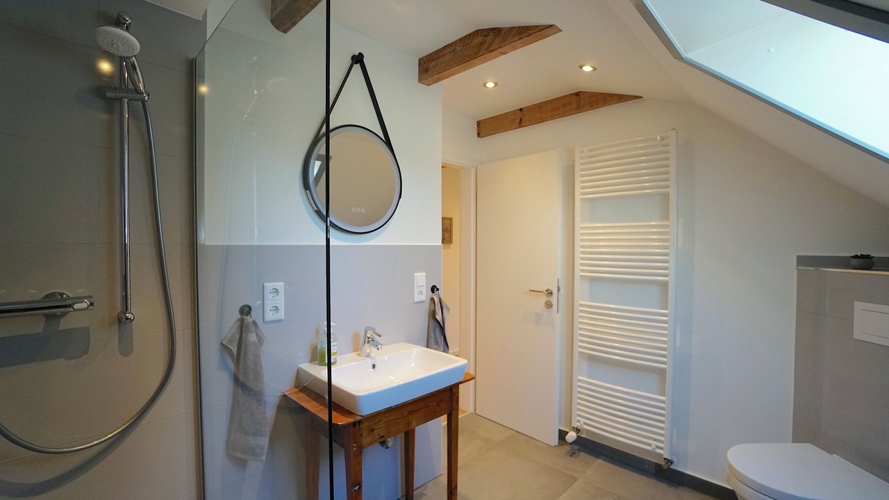 Photo of Bathroom in Juebek
