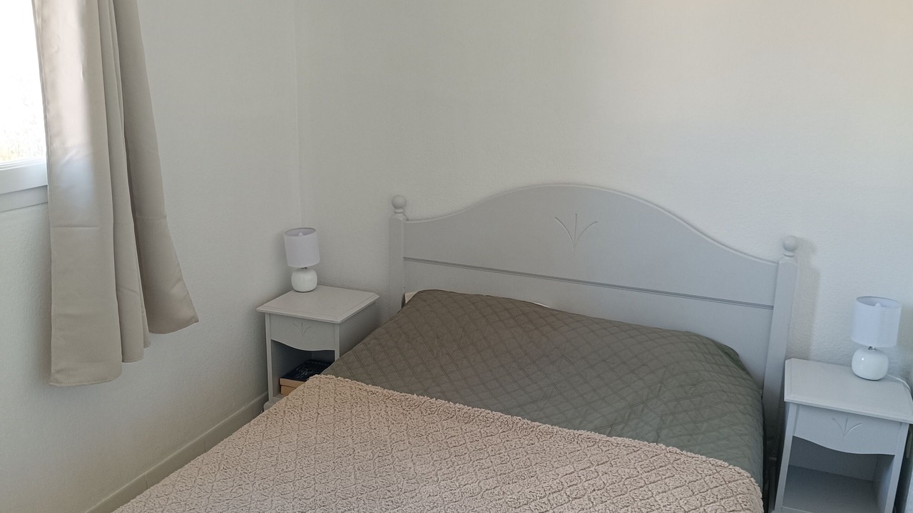 Photo of Bedroom in Saint-Saturnin-les-Avignon