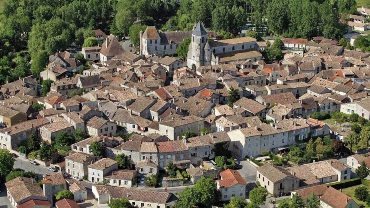 Photo of Outdoor in Saint-Cernin-de-Labarde