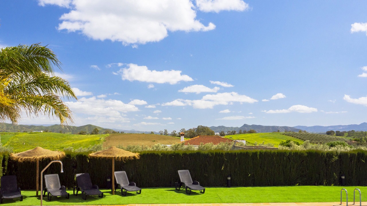 Photo of Outdoor in Coin
